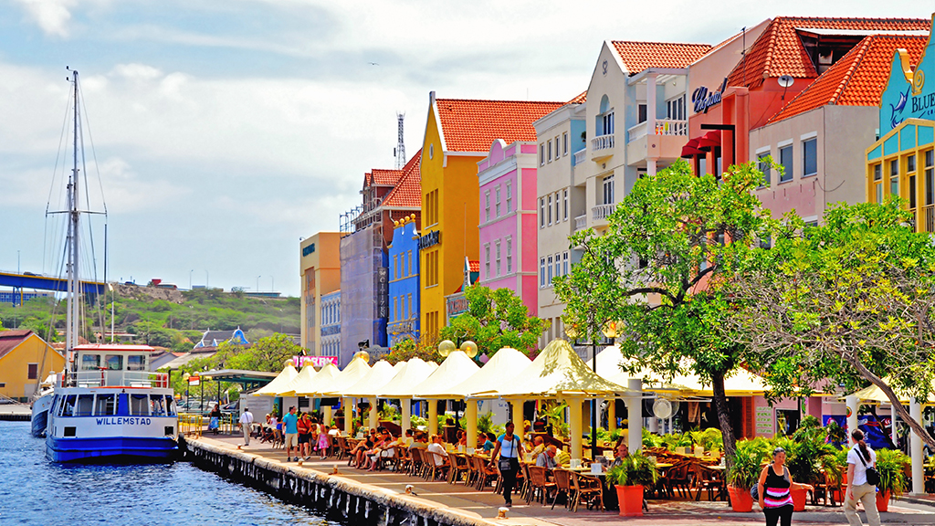 Border Restrictions Have been Lifted by Curacao for the Travelers